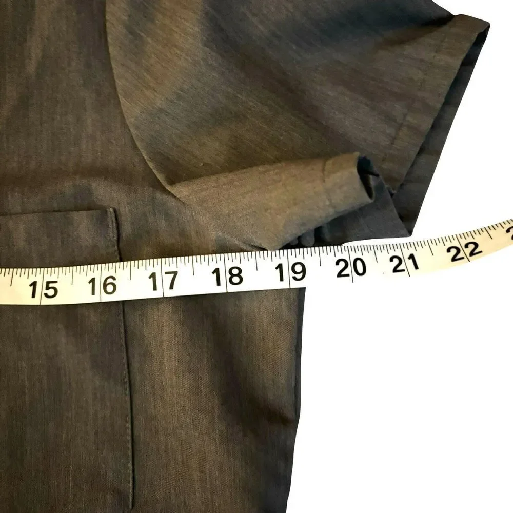 FIGS Women's Catarina One-Pocket‎ Scrub Top Graphite Gray Size Small - Picture 8 of 9